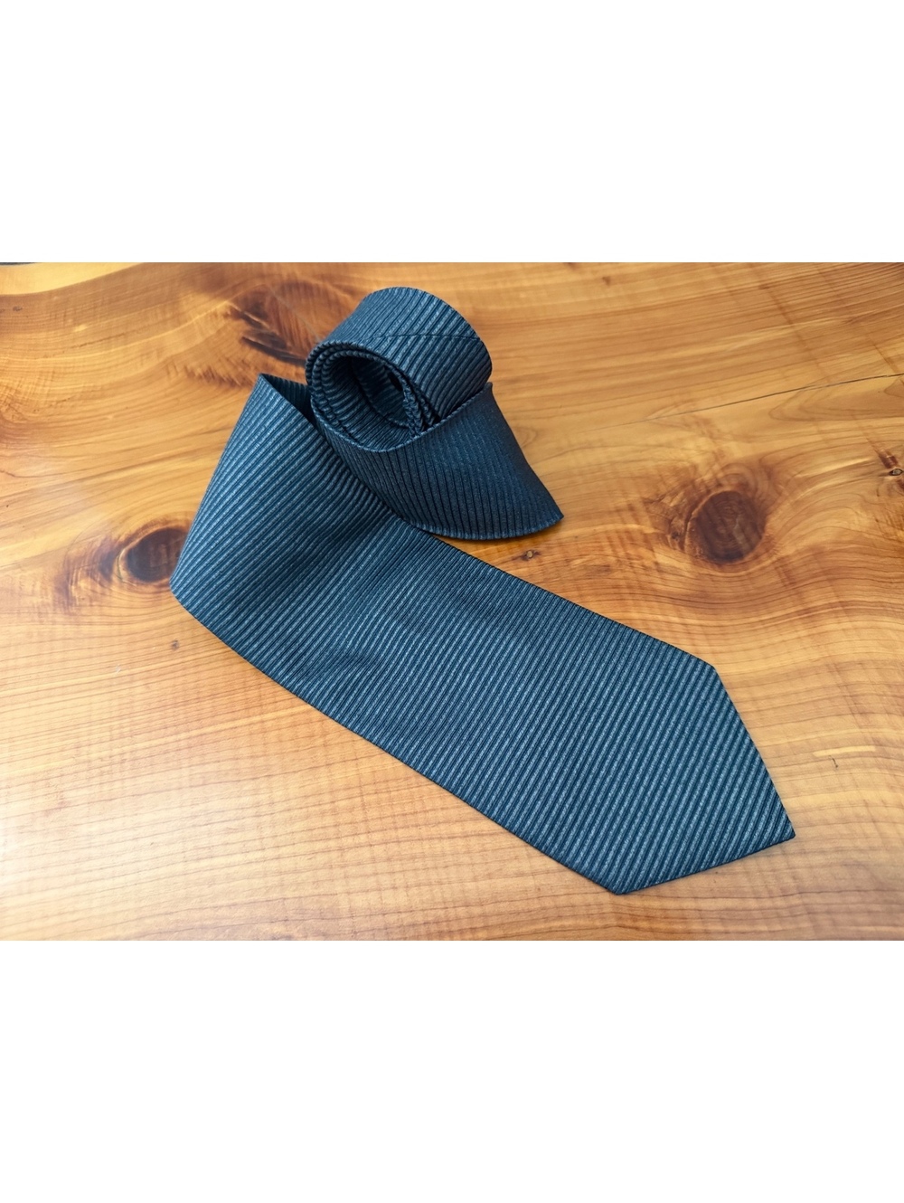 Ermenegildo Zegna Gray Tone Striped Silk Men's Neck Tie, Made in Italy